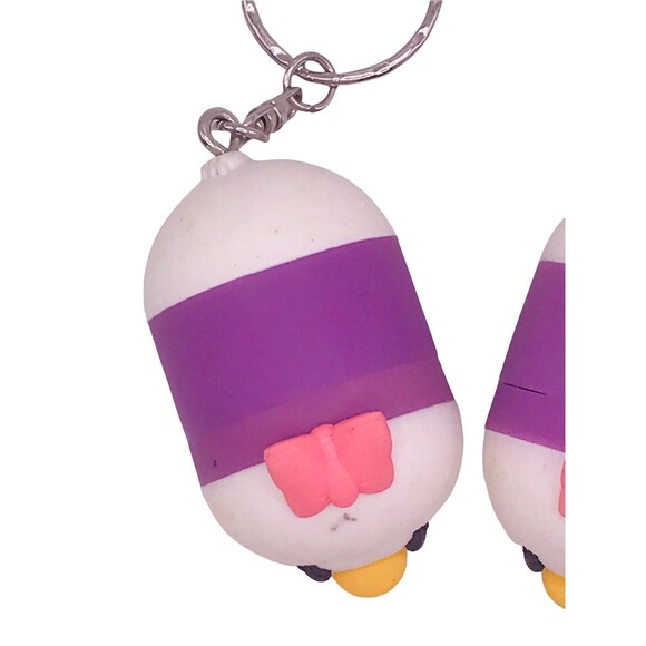 Lot of 5 Keychain DAISY DUCK, Pocahontus, Lady Tremaine, Figural Keyrings - Picture 8 of 12